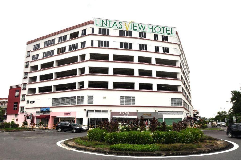 קוטה קינבלו Lintas View Hotel מראה חיצוני תמונה