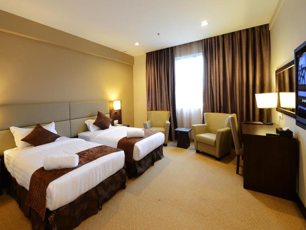 קוטה קינבלו Lintas View Hotel מראה חיצוני תמונה