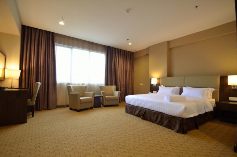 קוטה קינבלו Lintas View Hotel מראה חיצוני תמונה